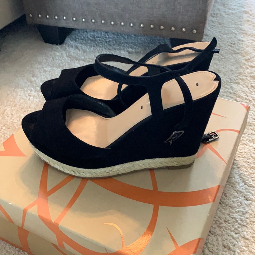 Via spiga wedges